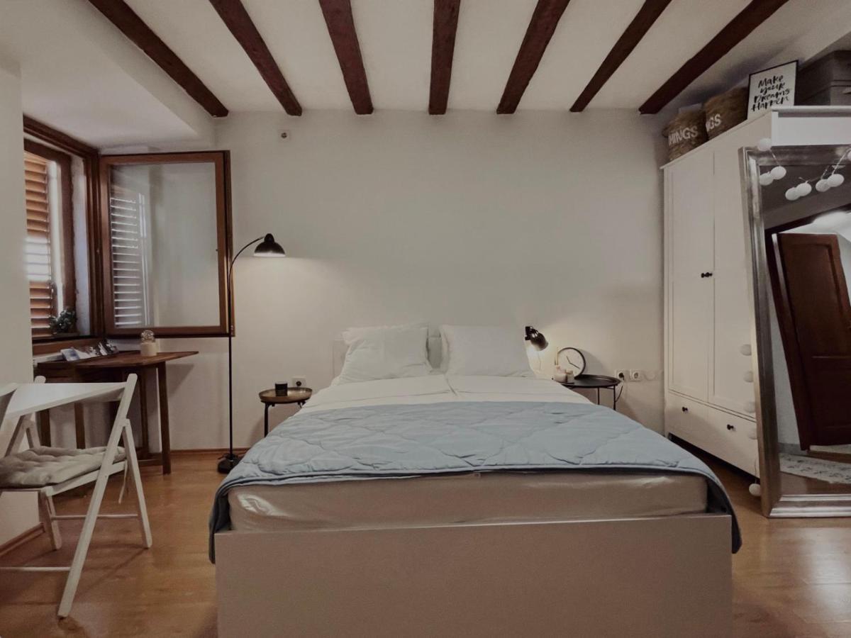 Studio Milena โรวีน ภายนอก รูปภาพ